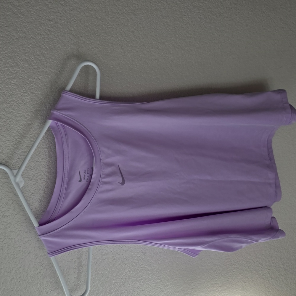 Nike Women's One Classic Dri-FIT Cropped Tan XL
